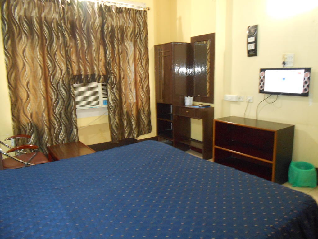 Hotel Blue Moon Guwahati Zimmer foto